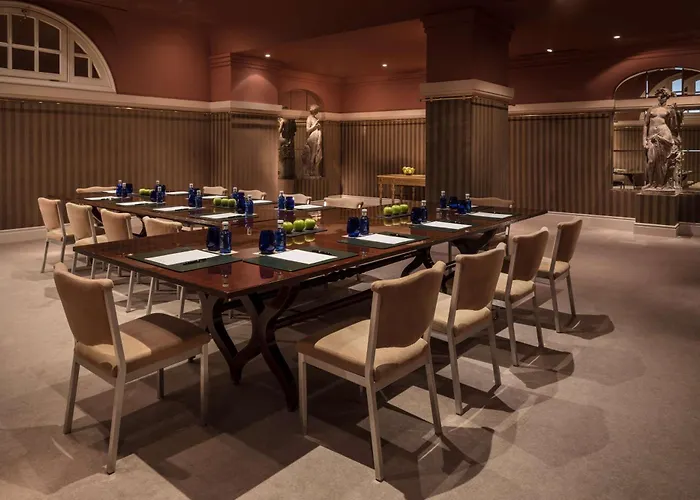 Anantara & Marbella Benahavis Вилла