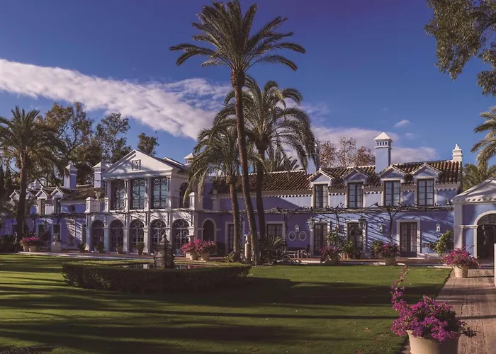 Anantara & Marbella Benahavis Villa *