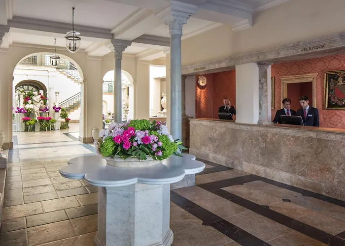 Anantara & Marbella Benahavis Villa